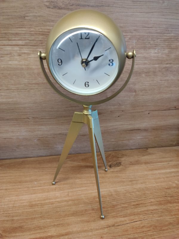 Metal Tripod Clock - Image 4