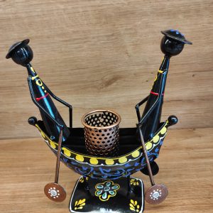 Metal Boat Pen Stand