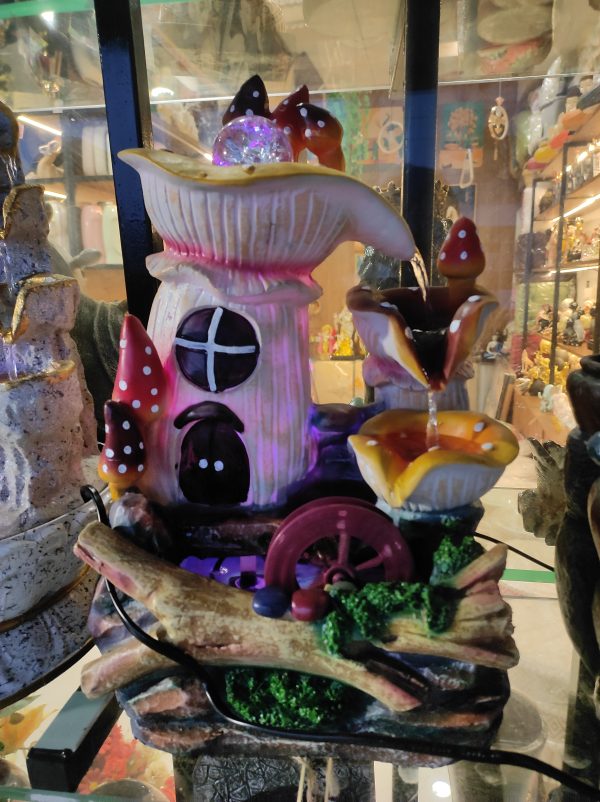 Mashroom House Light Fountain