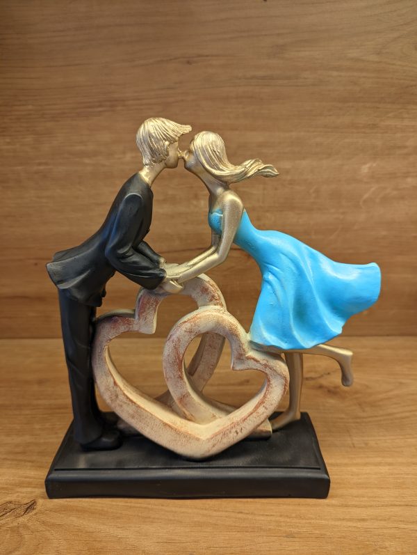 Couple Statue