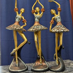 Dancing Doll