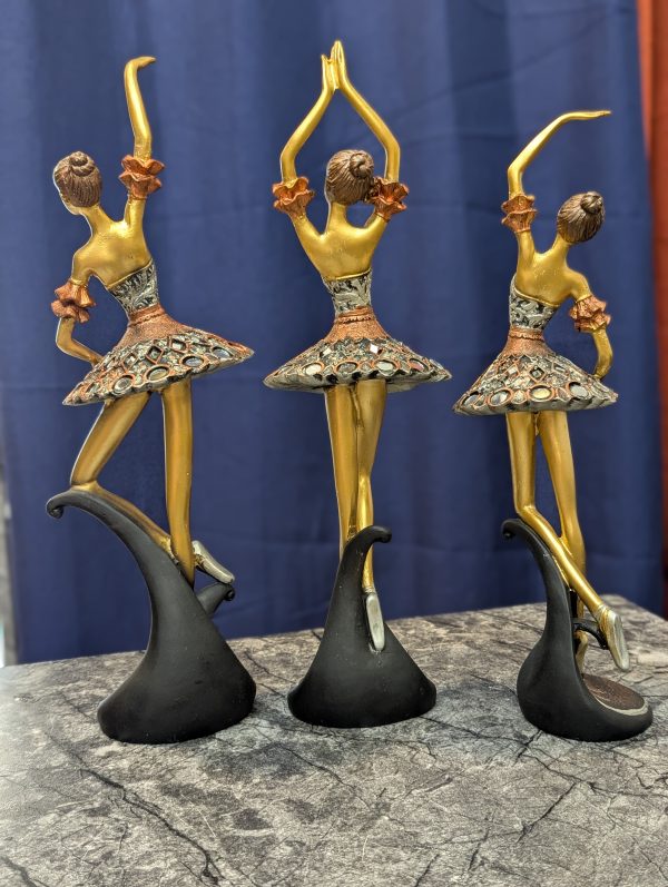 Dancing Doll - Image 3
