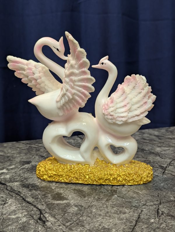 Heart Swan Pair - Image 3