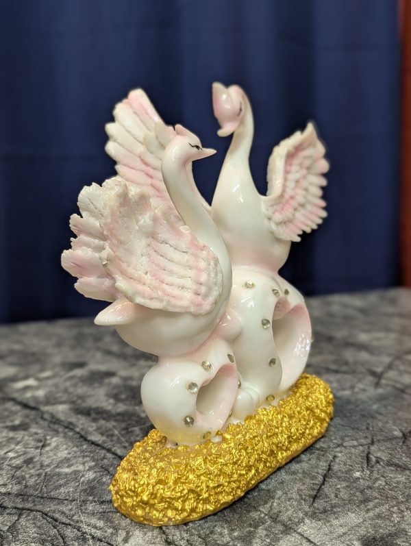 Heart Swan Pair - Image 4
